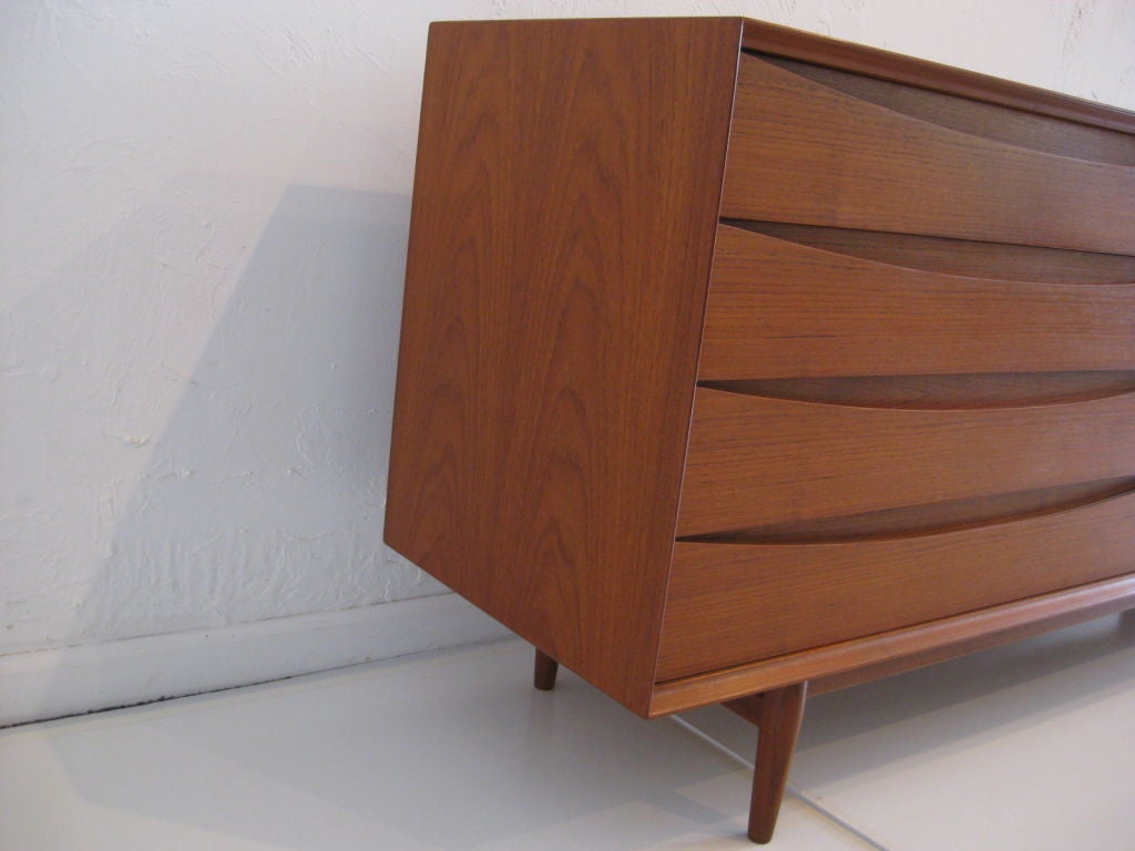 Long Eight Drawer Chest by ARNE VODDER In Excellent Condition In San Diego, CA