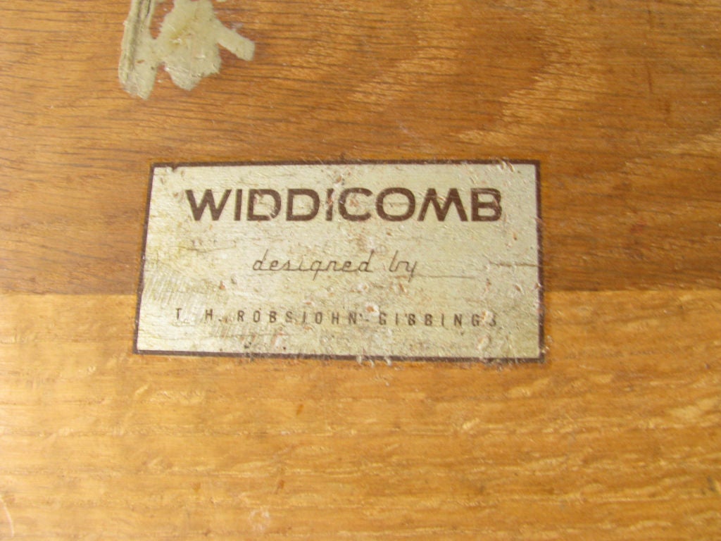 American Pair of Dressers by Th. Robsjohn-Gibbings for Widdicomb