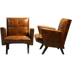 Pair of "Z" line chairs by Jose Zanine Caldas