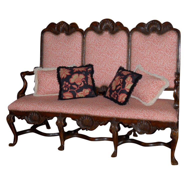 18th Century  Italian Carved Walnut Settee For Sale