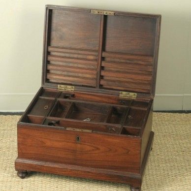 Anglo-Indian Rosewood Cashbox on Feet