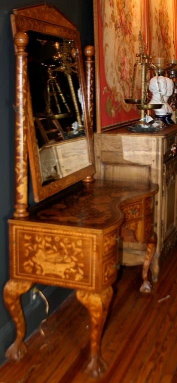 Late 19th Century Dutch Marquetry Dressing Table For Sale 1