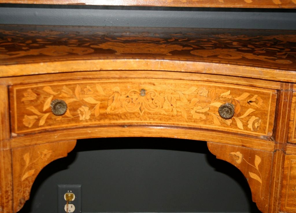 Late 19th Century Dutch Marquetry Dressing Table For Sale 5