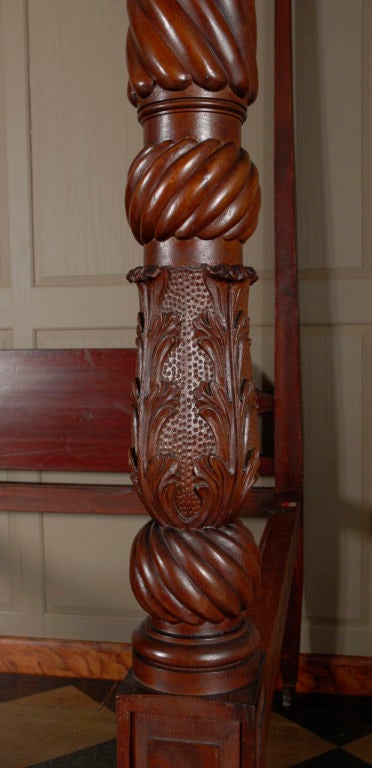 19th Century A Sheraton Carved Mahogany Canopy Bed Mcintire School Salem Mass For Sale
