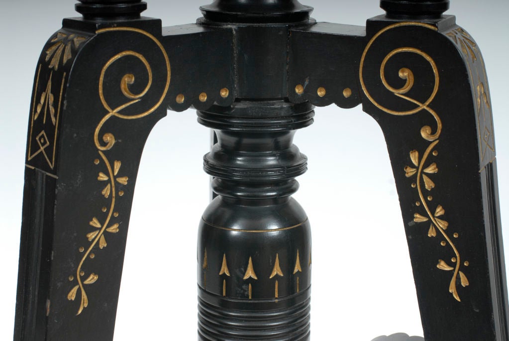 Eastlake ebonized guéridon with a wonderful inlaid marble top. For Sale 2
