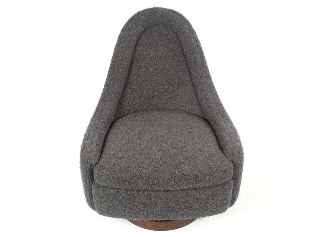 Rock and Swivel Slipper Chair designed by Milo Baughman 3