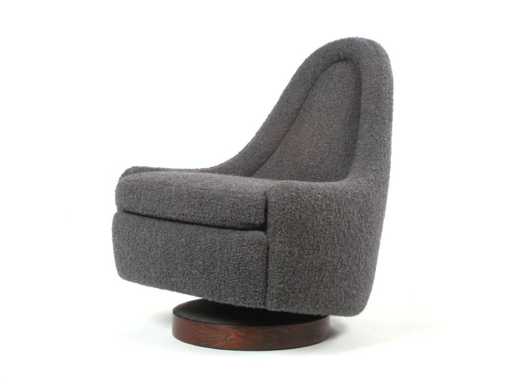 Mid-Century Modern Rock and Swivel Slipper Chair designed by Milo Baughman