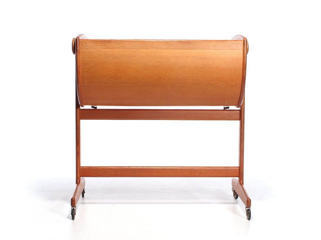 An Oregon pine cradle that rocks any mid-century child to sleep in style.