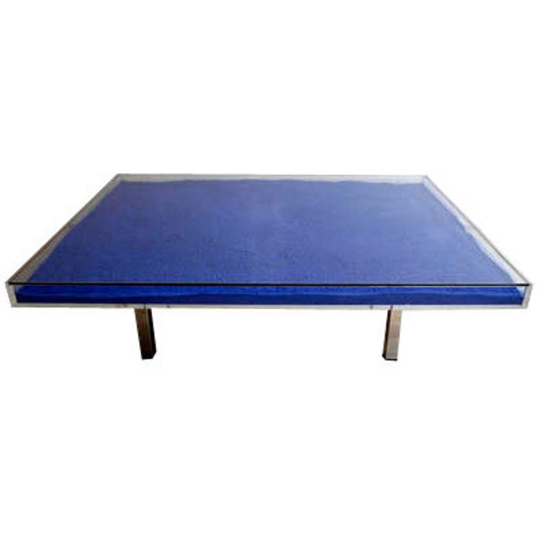 radar Relatief Struikelen Table Klein Blue™ by Yves Klein For Sale at 1stDibs