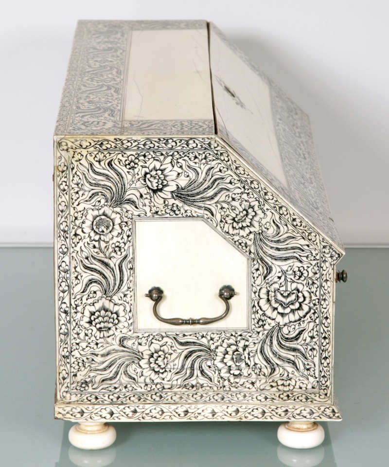 Vizagapatam Ivory Veneered Miniature Bureau In Good Condition In London, GB