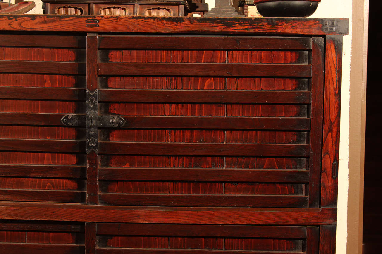 Japanese Wheeled Tansu Chest In Good Condition For Sale In Seattle, WA