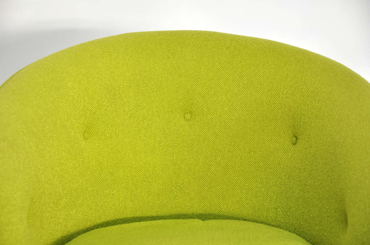 American Milo Baughman Green Swivel Lounge Chairs