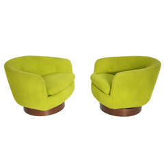 Milo Baughman Green Swivel Lounge Chairs