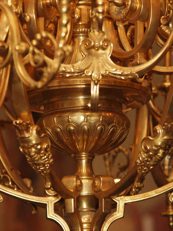 Antique French Renaissance Style Bronze D'ore 30-Light Chandelier circa 1880 4