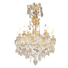 Bronze d
ore and crystal chandelier Bronze d
ore and crystal chandelier