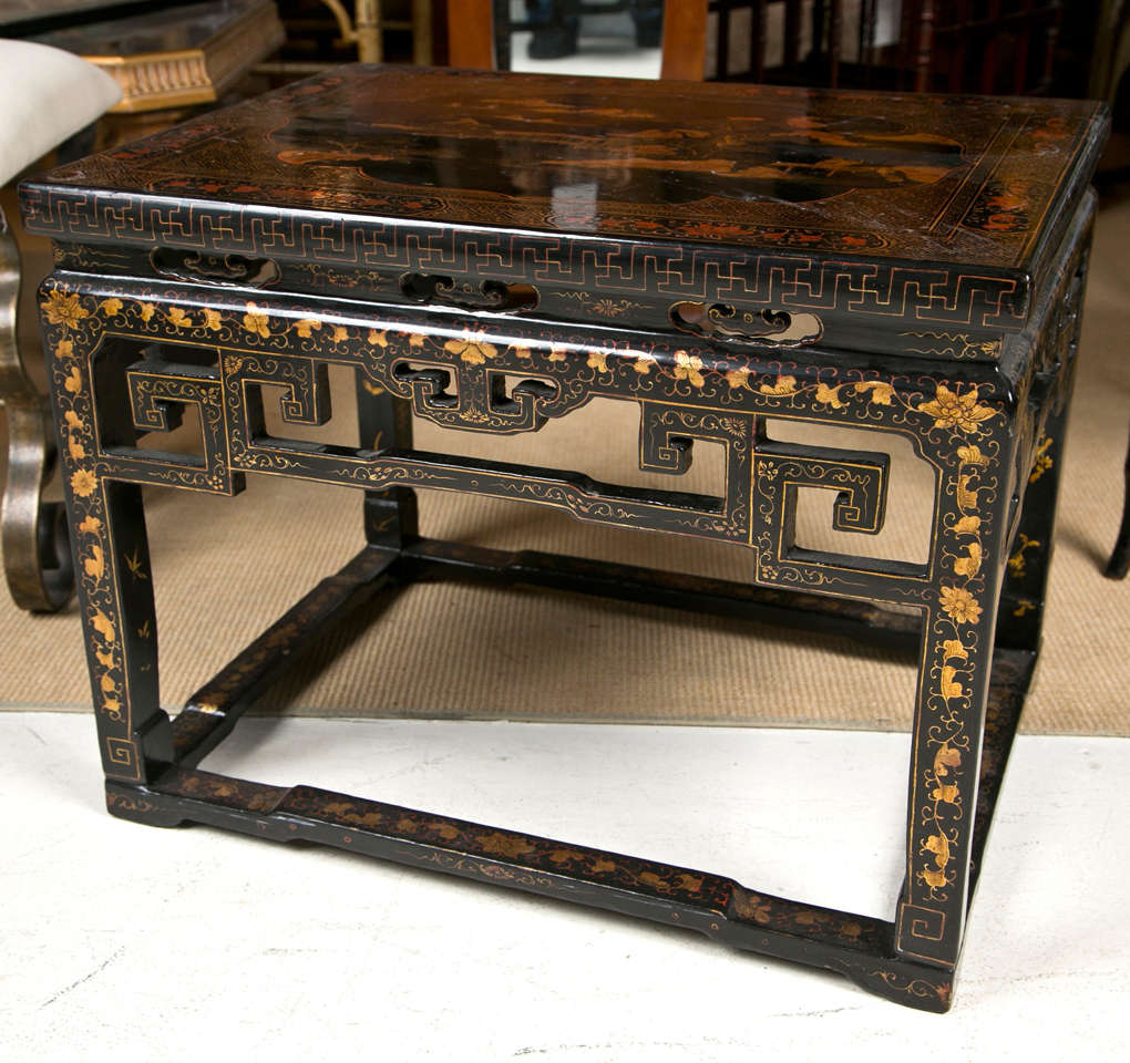 Lacquered Chinese Side Table In Good Condition In Stamford, CT
