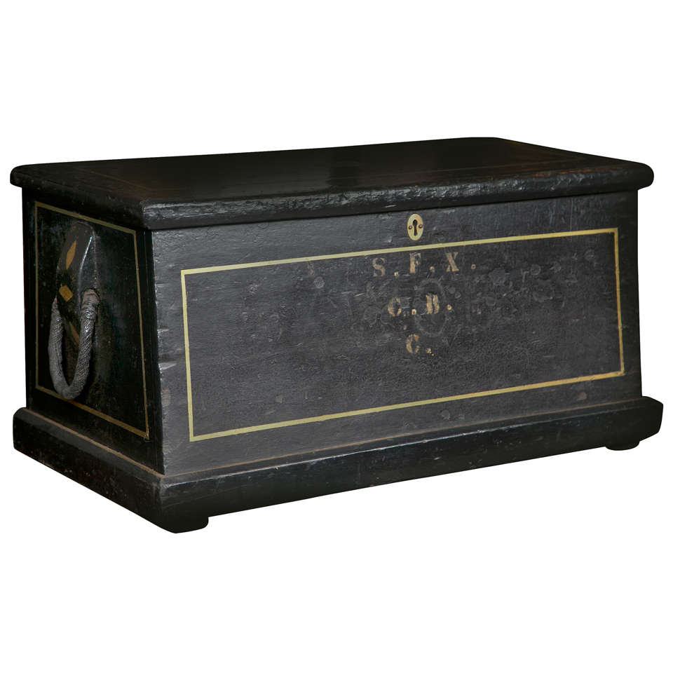 Painted Sea Chest For Sale at 1stdibs