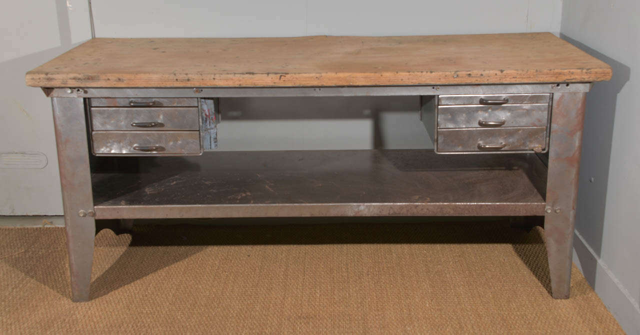 Industrial Steel Base Counter