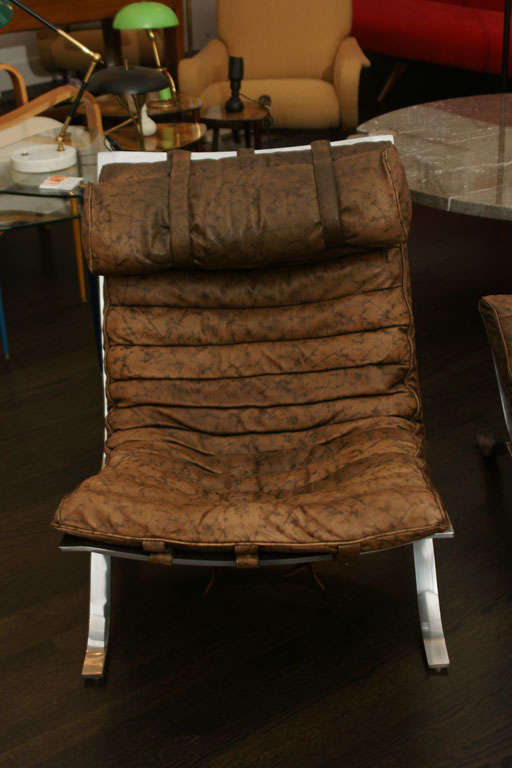 Pair of Norell Chair 2