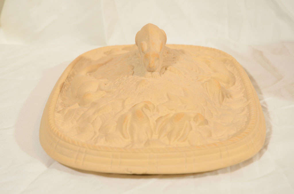 Caneware Game Pie Dish and Stand 1