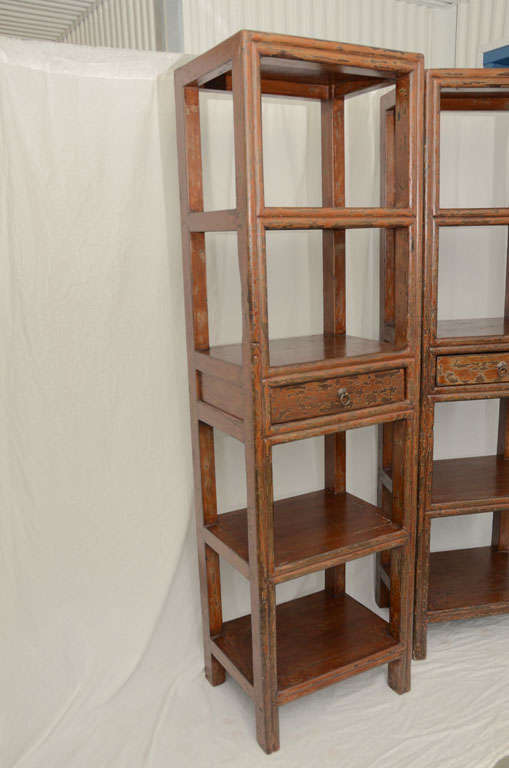 19thC. Q'ing Dynasty Jiangsu Crackle Lacquered Opened Bookcase 1