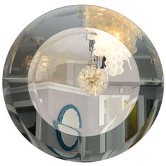 Miroir rond personnalisé avec bordure en verre fumé à la manière de Karl Springer