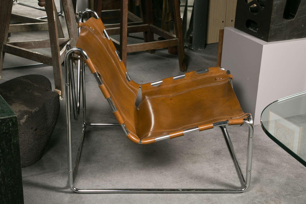 Pair of Leather Lounge Chairs by Pascal Mourgue In Good Condition For Sale In Paris, FR