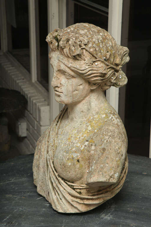 18th Century Carved Lime stone of Diana, the Huntress 5