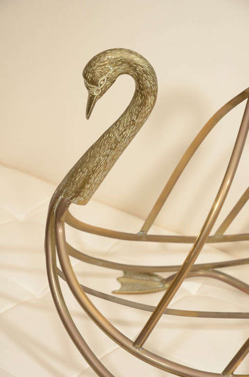 Mid-20th Century Brass Swan Magazine Stand, Italy, Polished Brass, For Books & Magazines, C 1950 For Sale
