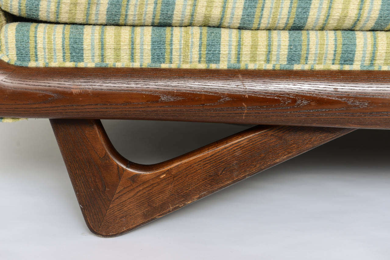 Adrian Pearsall Boomerang Sofa w/ Walnut Trim- Original Striped Upholstery 1960 In Excellent Condition In Miami, FL