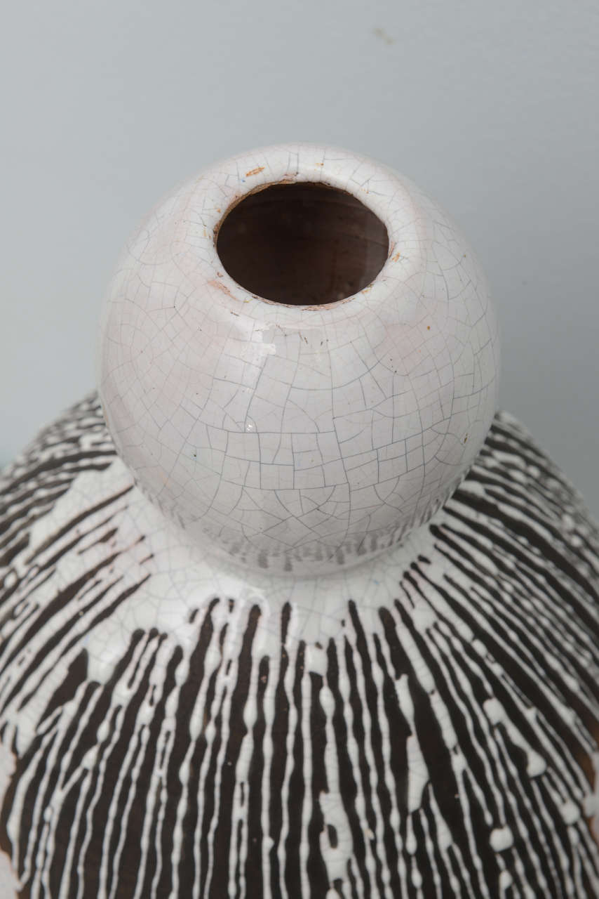 Ceramic A Primavera White, Brown and Black Glaze Vase