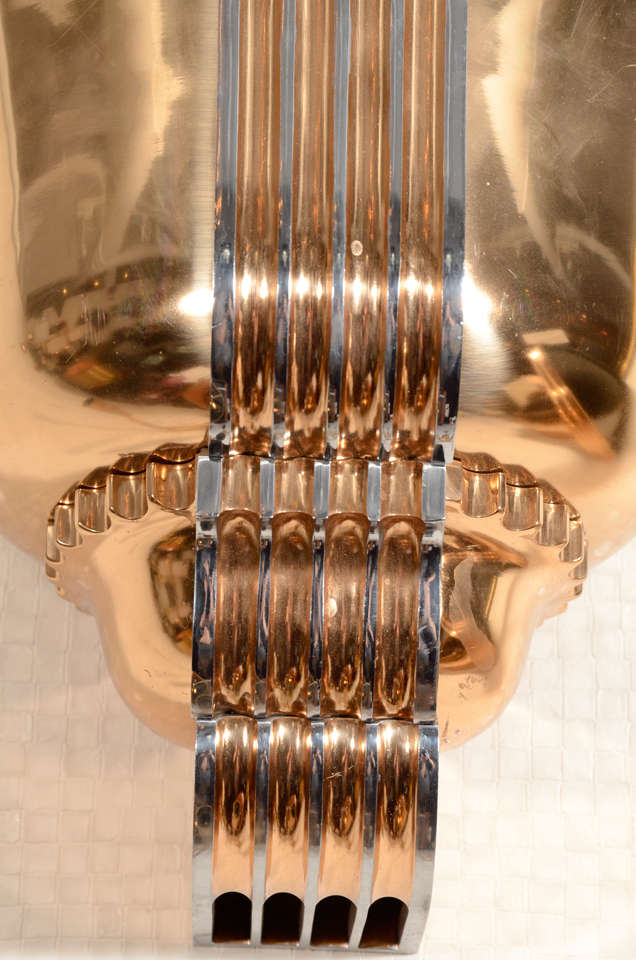 Awesome Pair of Art Deco Polished Bronze Sconces In Excellent Condition For Sale In New York, NY