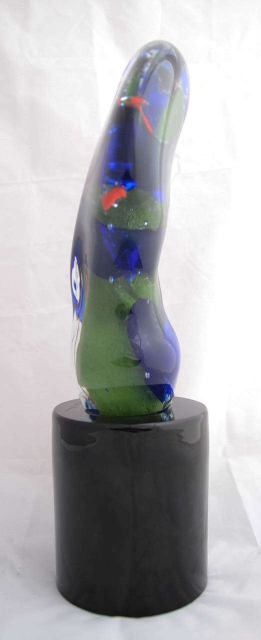 Tall Glass Abstract Sculpture signed S. Toso, Murano In Excellent Condition For Sale In Stratford Upon Avon, GB