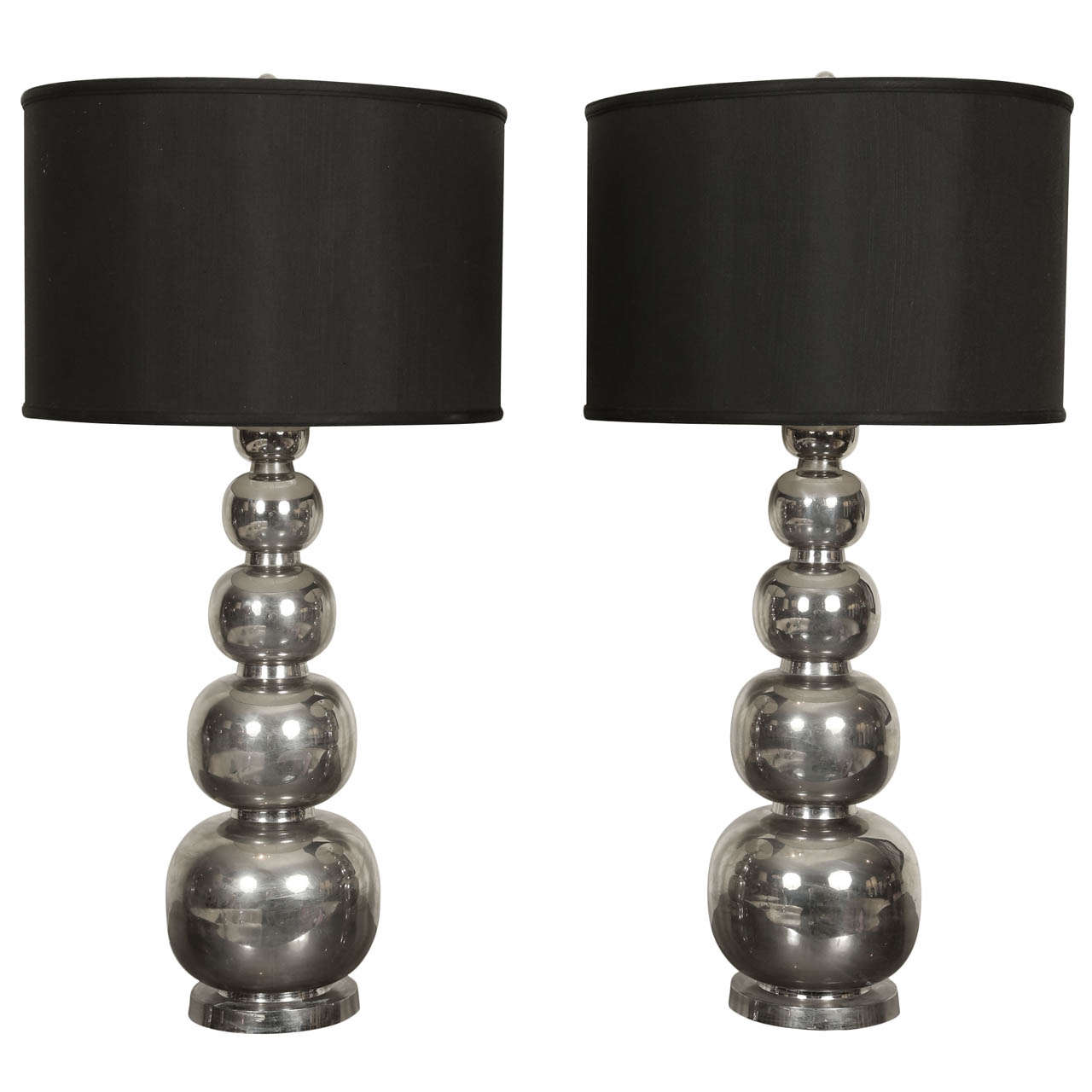 Impressive Pair Of Table Lamps Of Silvered Metal