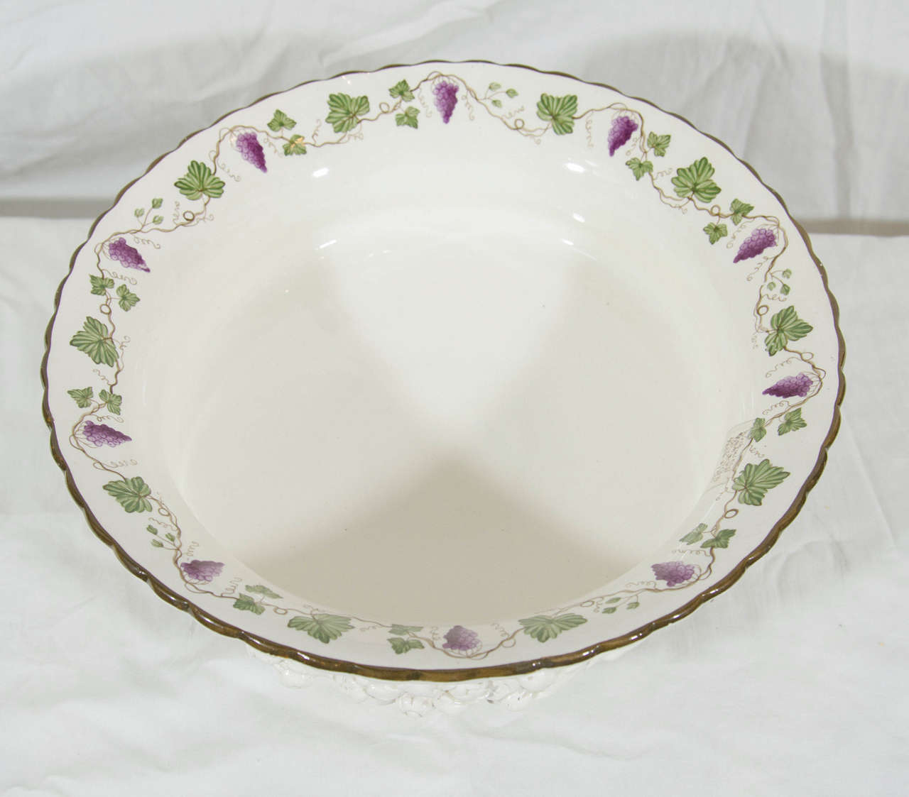 English Large Antique Wedgwood Creamware Bowl with Purple Grapes 