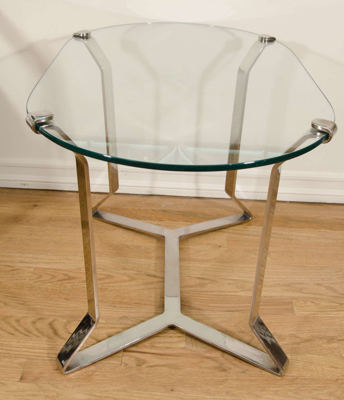 Ovoid Glass Top Nickel Clip Side Table In Good Condition In New York, NY