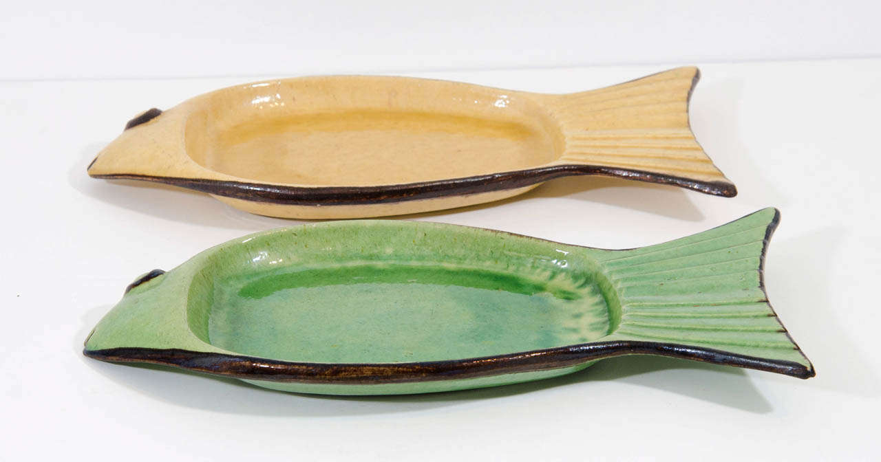 French Pair of Small Fish Platters by Etienne Noel