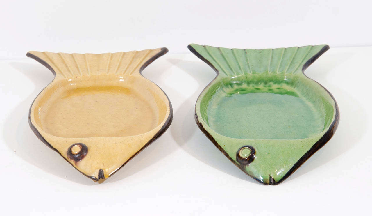 Pair of Small Fish Platters by Etienne Noel In Excellent Condition In New York, NY