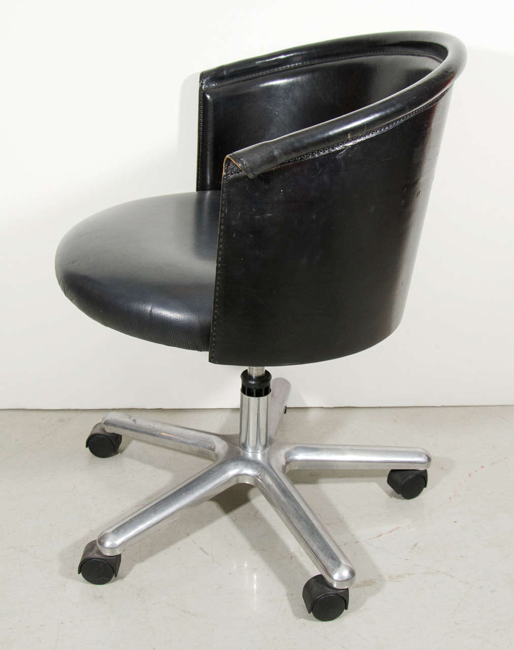 Zanotta Leather Bucket Desk Chair For Sale at 1stdibs