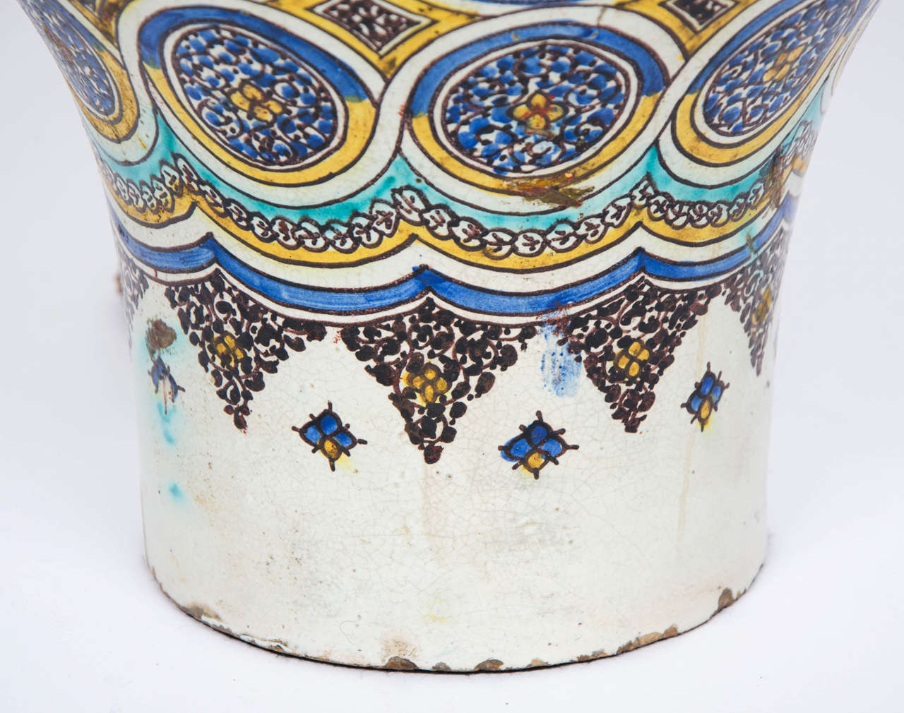 A 19th century Moroccan vase as a lamp 4