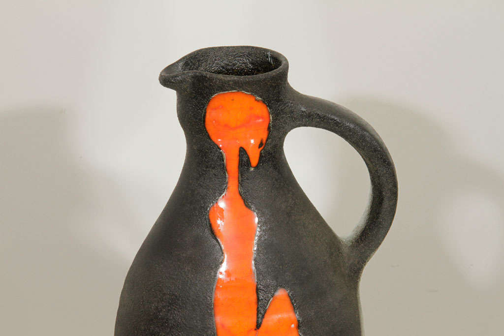 Gilbert Valentin, Les Archanges, Vallauris Cruche en céramique