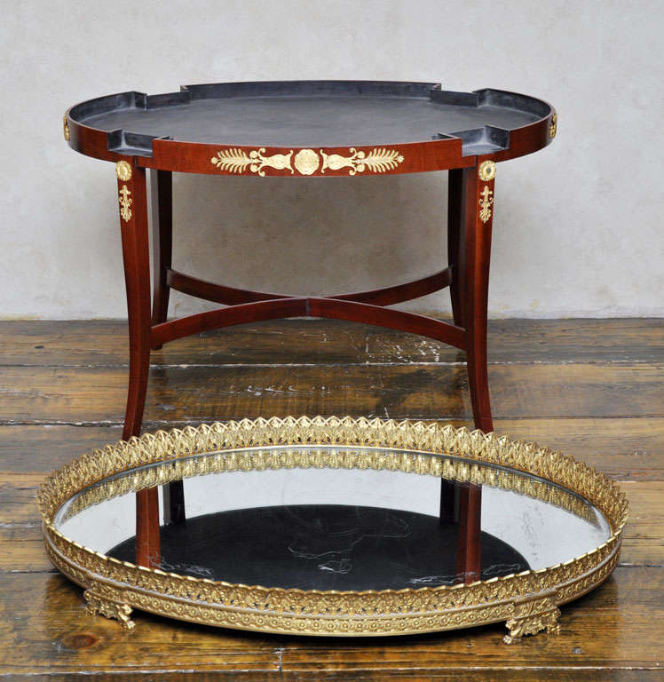 Empire Gilt Bronze Plateau Coffee Table or Occasional Table, France, 1860 For Sale 3