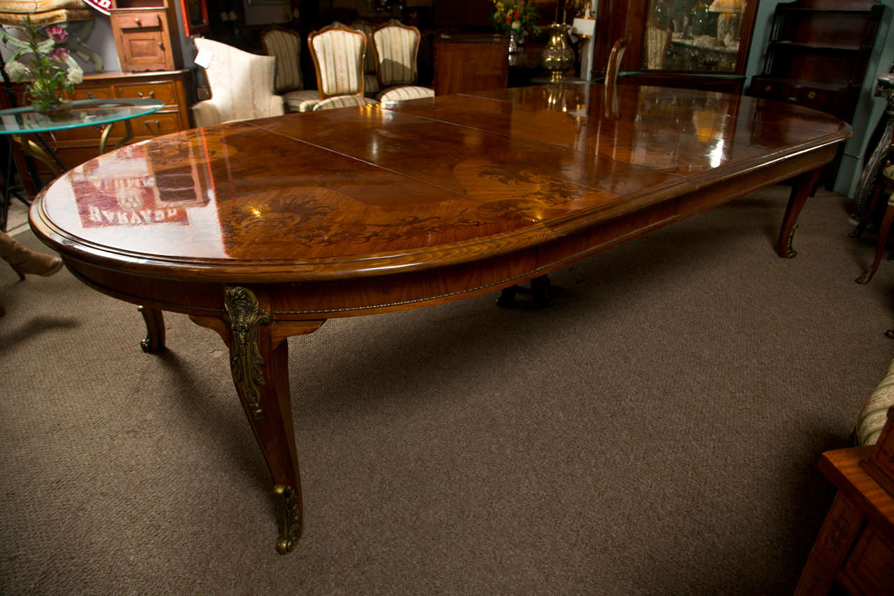 Wood French Louis XV Style Inlaid Oval Dining Table