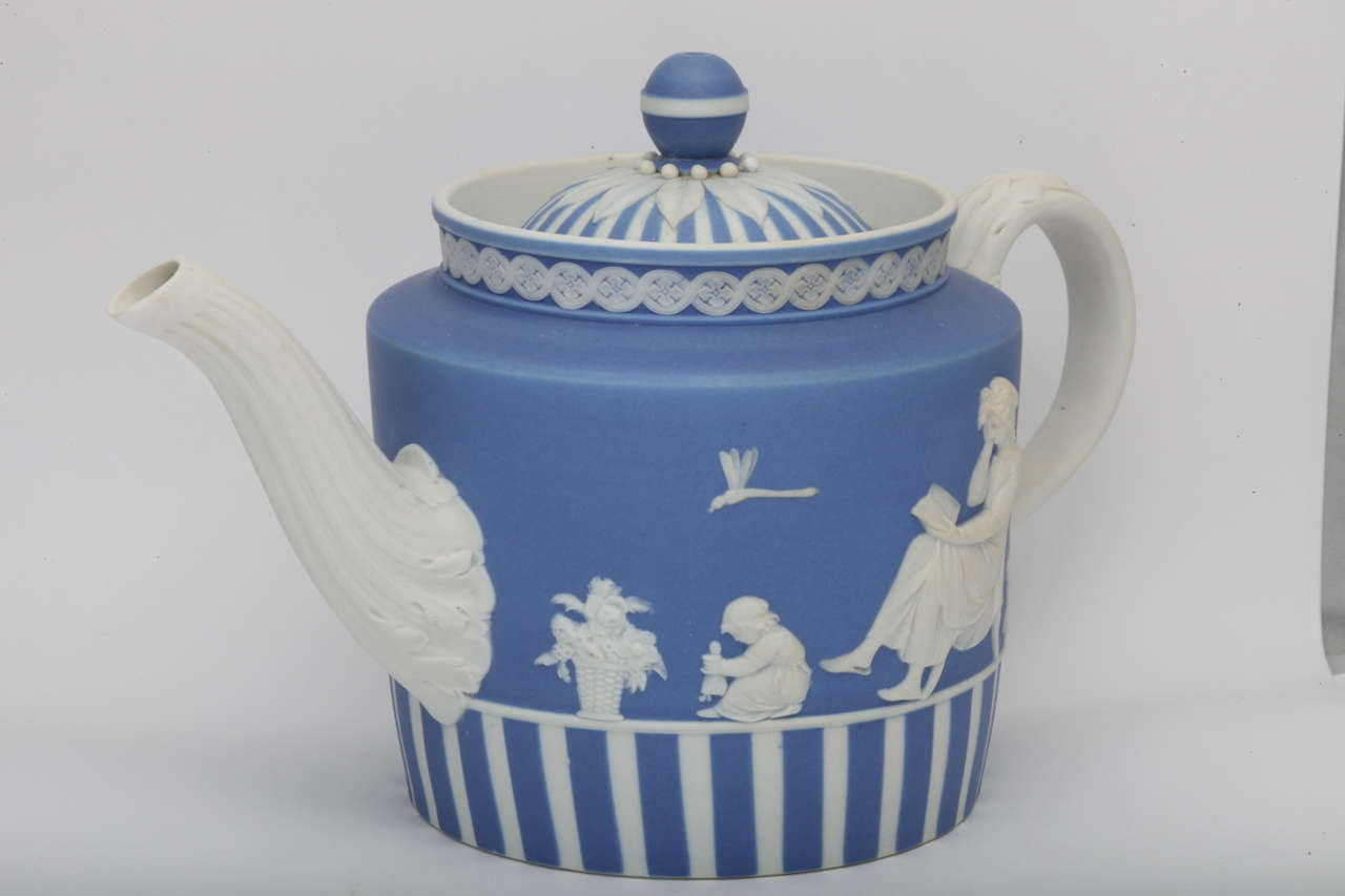 British A Rare Wedgwood Jasper Teapot For Sale