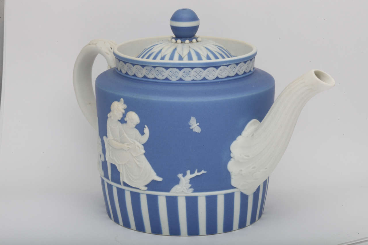 18th Century and Earlier A Rare Wedgwood Jasper Teapot For Sale