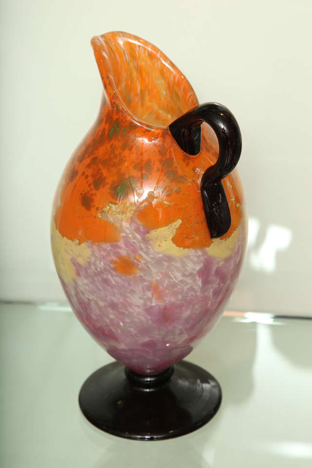 Aiguière en verre Art Déco par Schneider Bon état - En vente à Bridgewater, CT