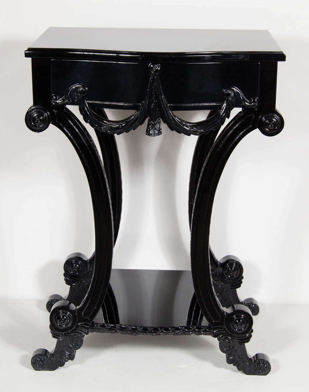 Elegant Pair of 1940s Hollywood End Tables/Night Stands by Grosfeld House