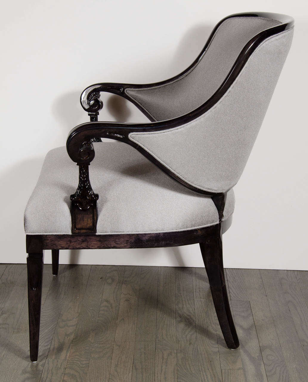 Elegant Pair of 1940s Hollywood Scroll Armchairs by Grosfeld House In Excellent Condition In New York, NY
