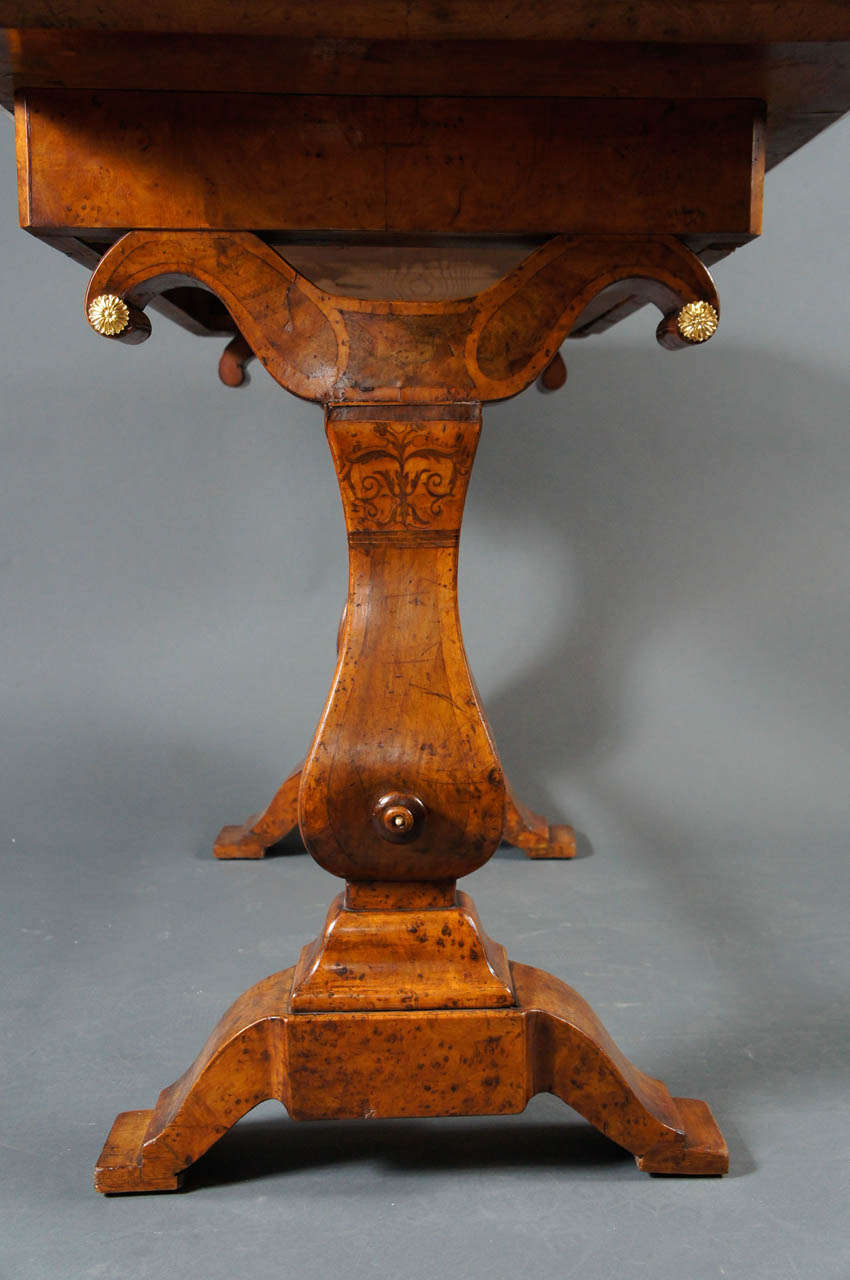 Biedermeier Desk with Burl and Inlay For Sale 5