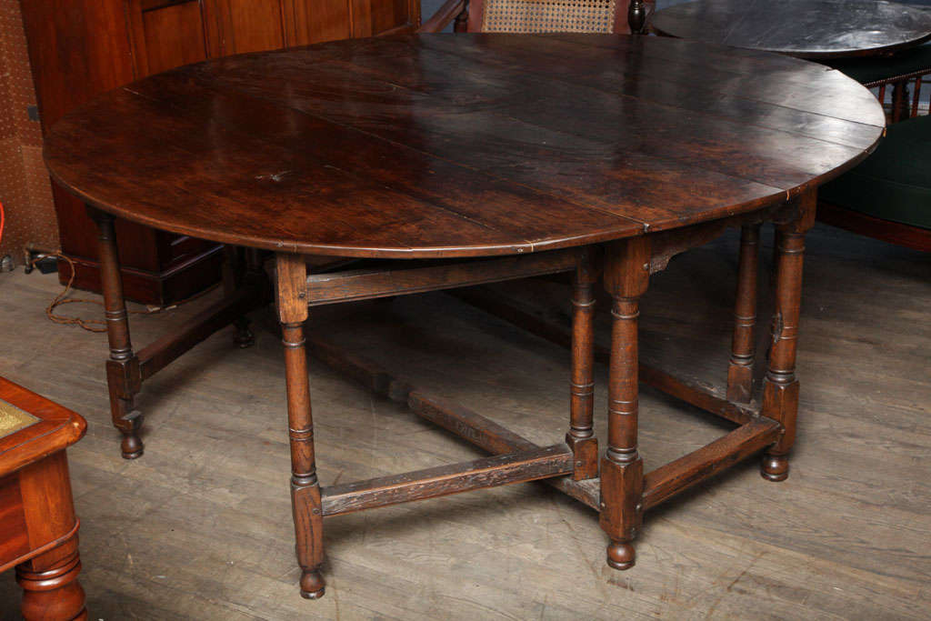 Gateleg-Tisch aus dem 18. Jahrhundert